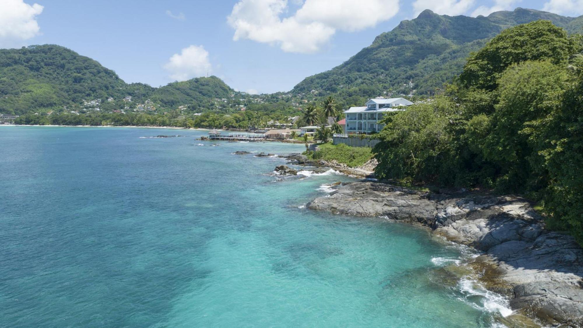 Vallonend Beachfront Villa With Excellent View Bel Ombre Exterior photo